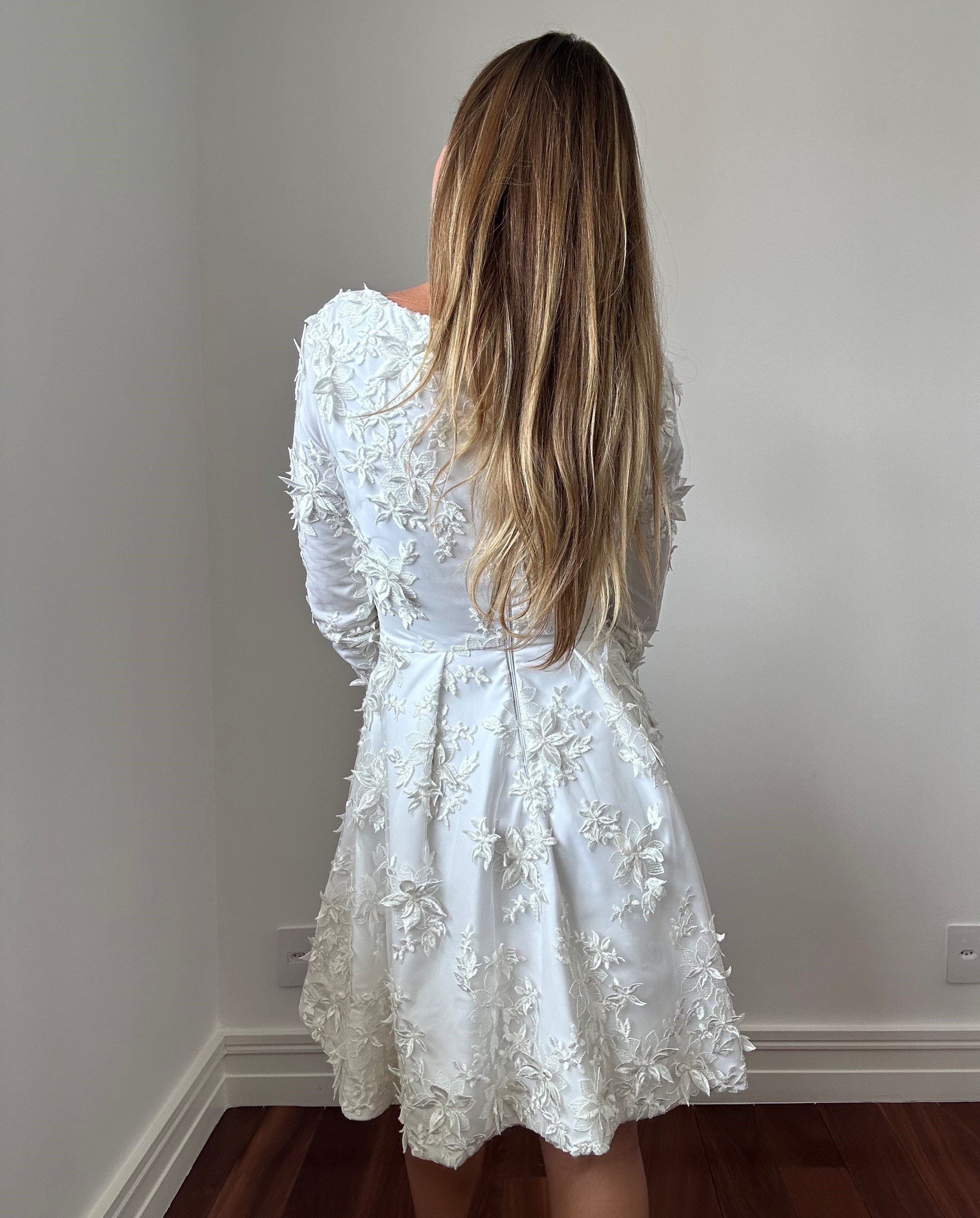 Vestido curto branco